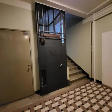 Kaupmehe Apartman *